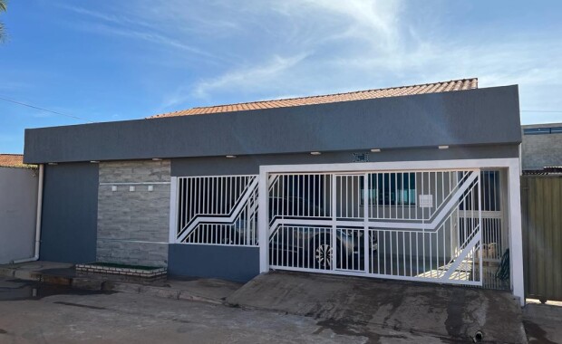 RVL IMÓVEIS DISPONIBILIZA PARA VENDA IMEDIATA: ÓTIMA CASA NA RUA 4B DE VICENTE PIRES A CASA CONTÉM 3 QUARTOS SENDO 2 SUÍTES ARMÁRIOS PLANEJADOS EM 2 QUARTOS SALA COZINHA COM […]